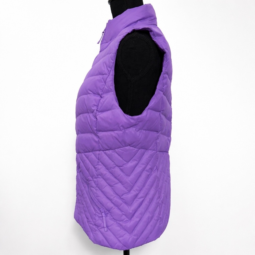 Talbots Women's Lightweight Down‎ Vest Medium Purple - Picture 4 of 7